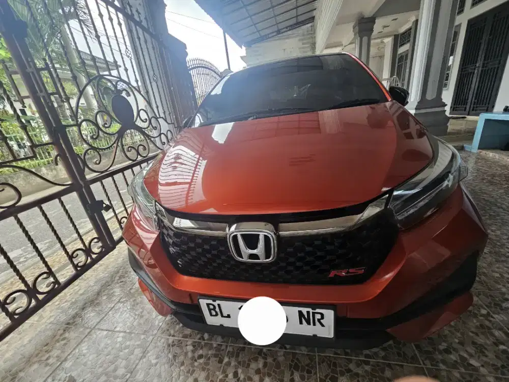 Honda Brio 2024, Type Tertinggi, Two Tone.