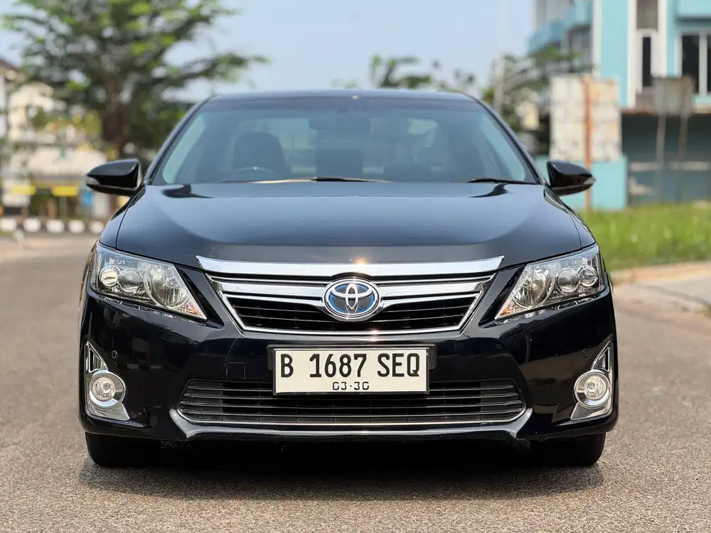 CAMRY 2.5 HYBRID AT 2014 HITAM METALIK