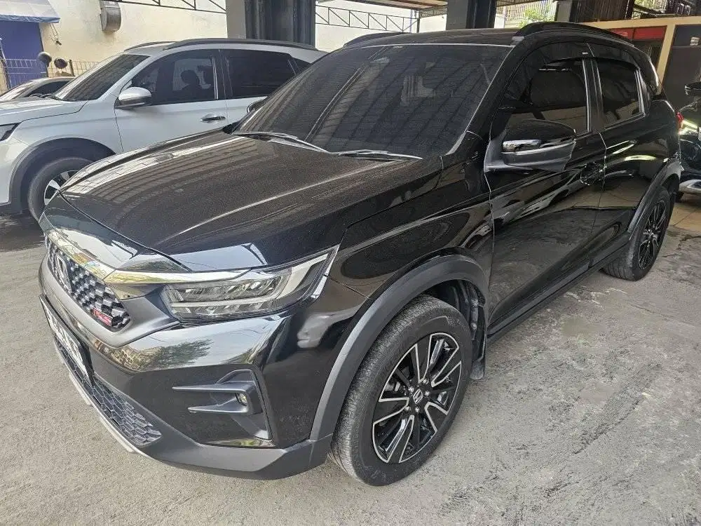 Honda WRV RS Cvt Sensing 2023 Hitam