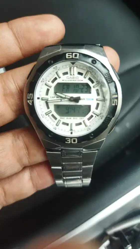 Jam Casio AQ-164W