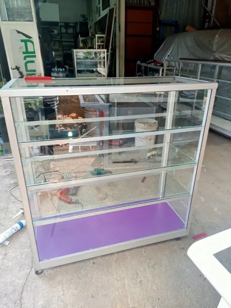 Etalase seken 1m/cod