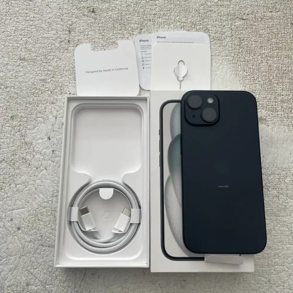 iPhone 15 iBox PA/A Warna Hitam 128GB