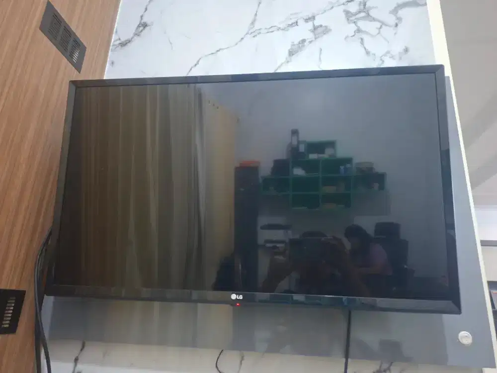 TV LED LG 32 Inci