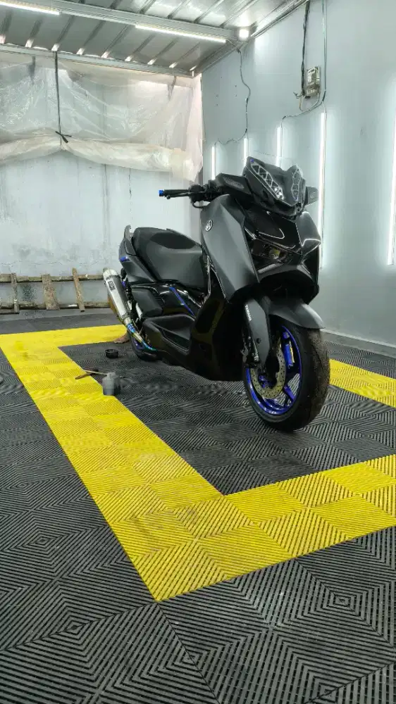 YAMAHA X-MAX CONNECTED. ABS TCS
