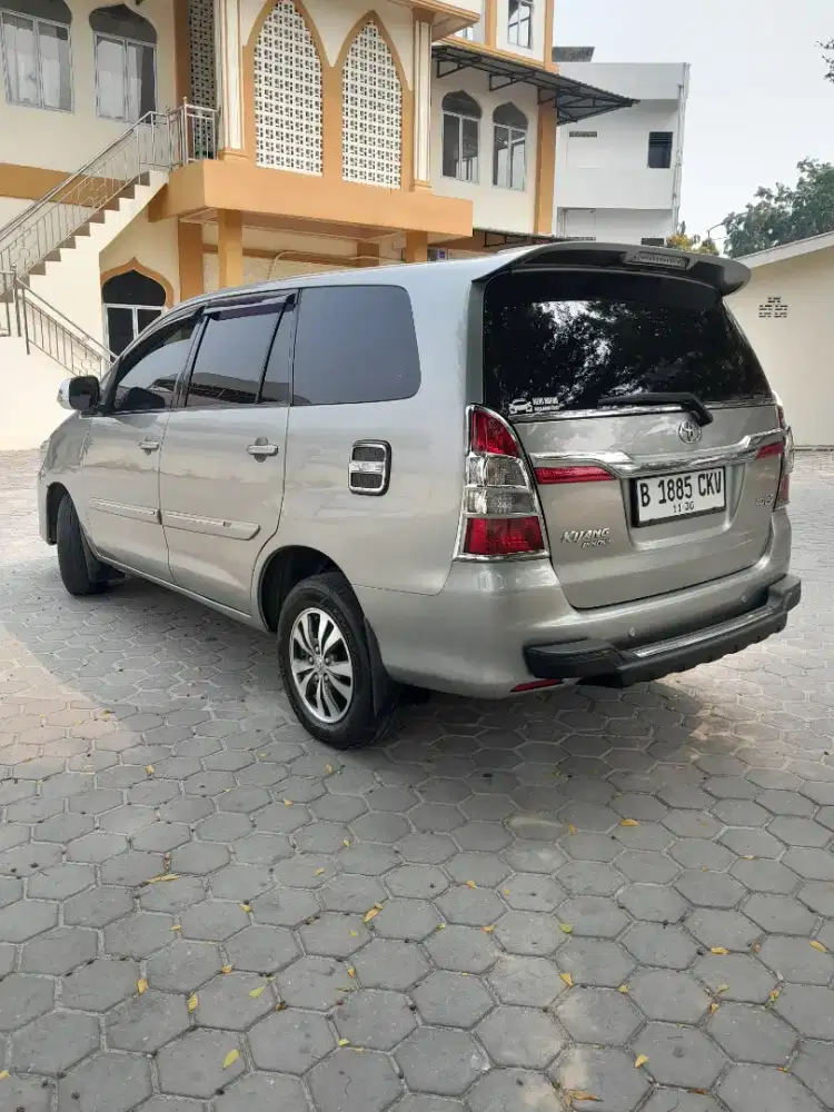 Dijual Cash N Kredit Toyota INNOVA G Mt 2,0 Th2015