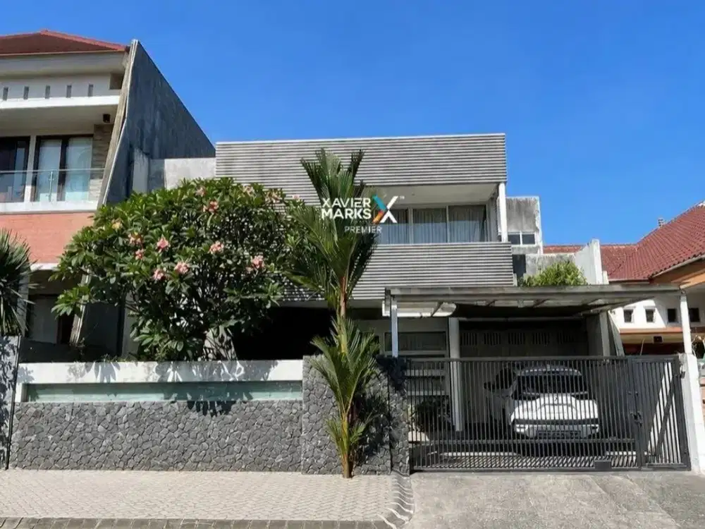 Dijual Rumah Mewah Terawat di Istana Dieng Malang Perum Elit