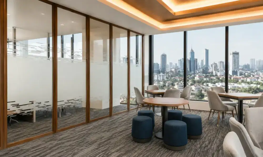 Jasa pasang sticker kaca film gedung