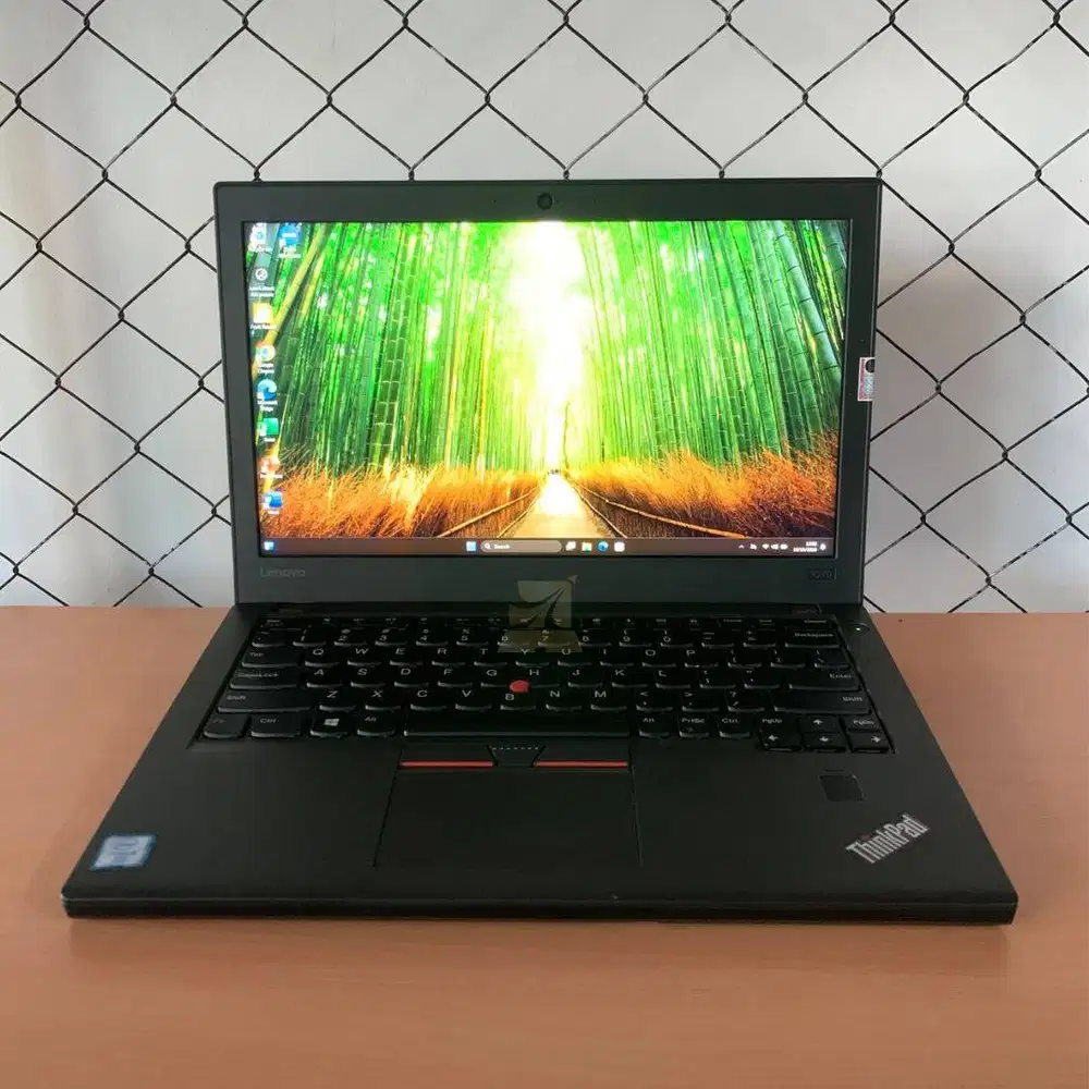 Lenovo ThinkPad X270 Intel Core i5 | RAM 8GB | SSD 256GB | Windows 11