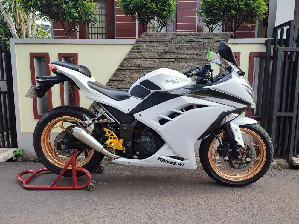 Ninja 250 cc tahun 2012 glowing