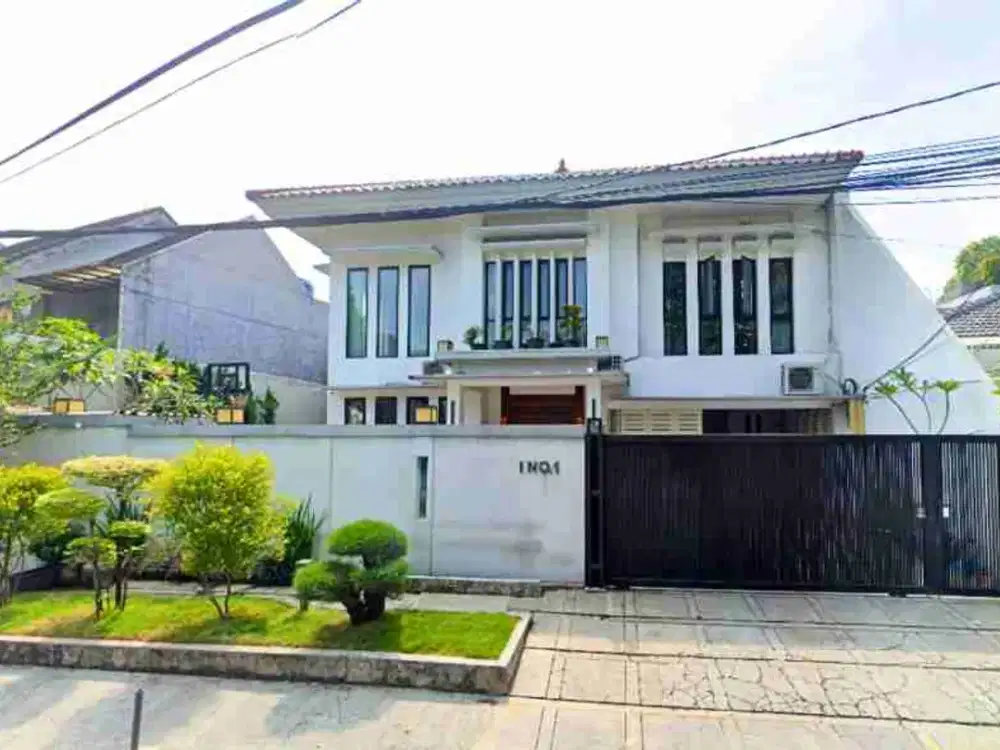 Rumah di lokasi strategis area scbd Rawa Barat Jaksel