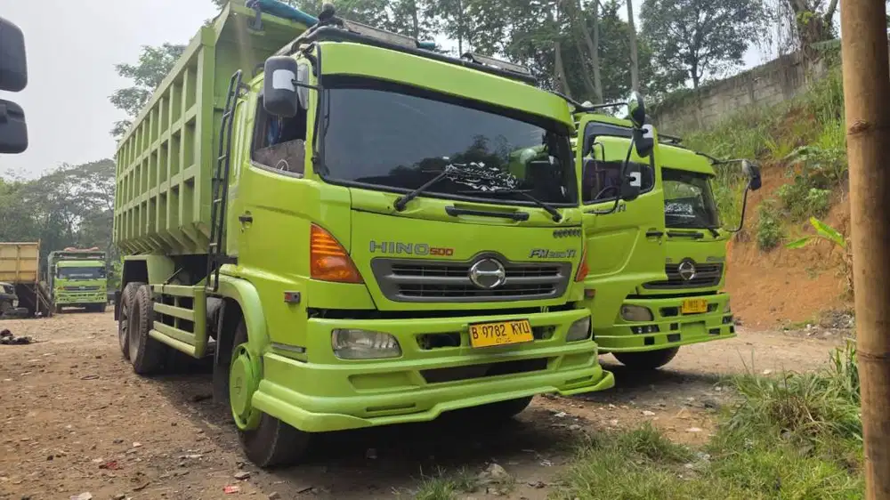 Dijual Hino FM 260 JD 2014, Harga Bersahabat