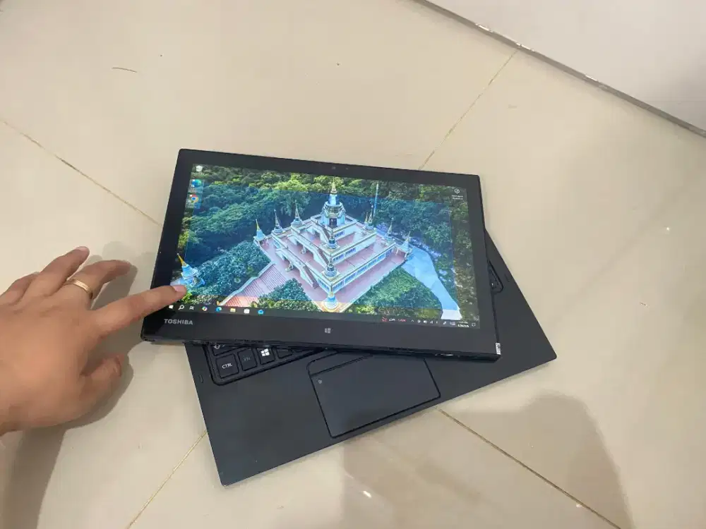 Laptop Toshiba Dynabook R82/A 2-in-1 Touchscreen RAM 8GB SSD 256GB