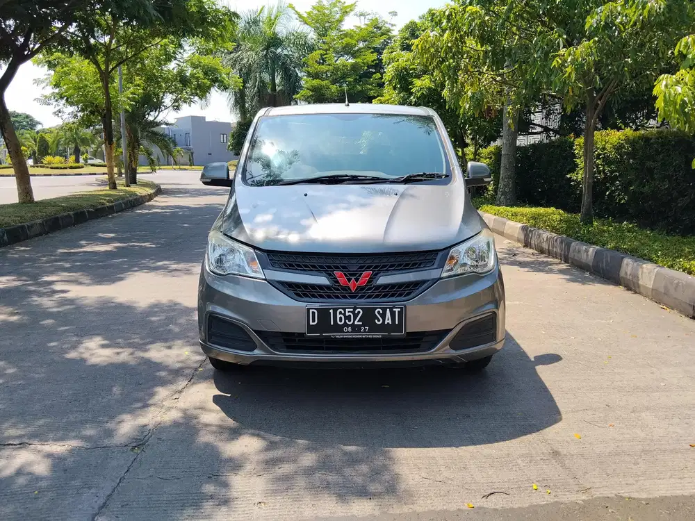 Wuling confero 1.5 manual tahun 2021 dp 5 jt