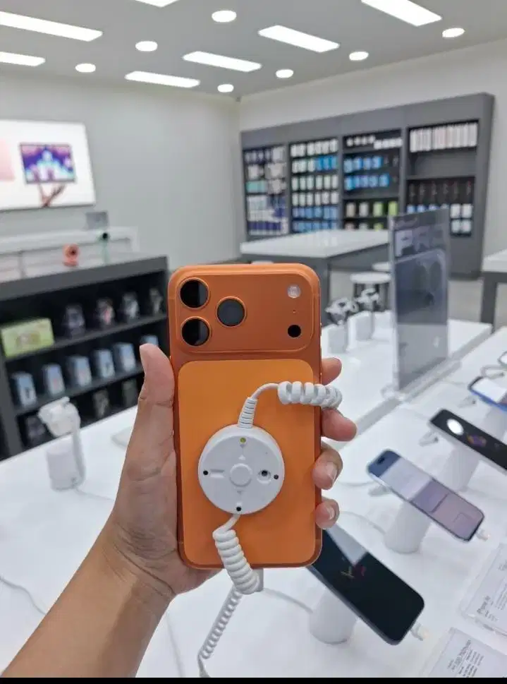 Iphone 17 pm new