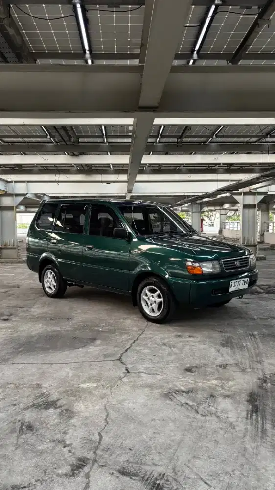 Toyota Kijang SGX 1.8 Manual