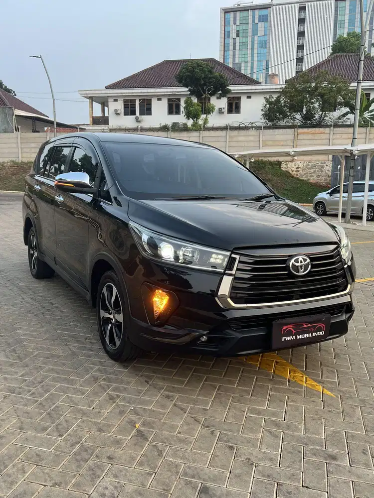 Toyota innova venturer diesel AT 2022 paling di cari
