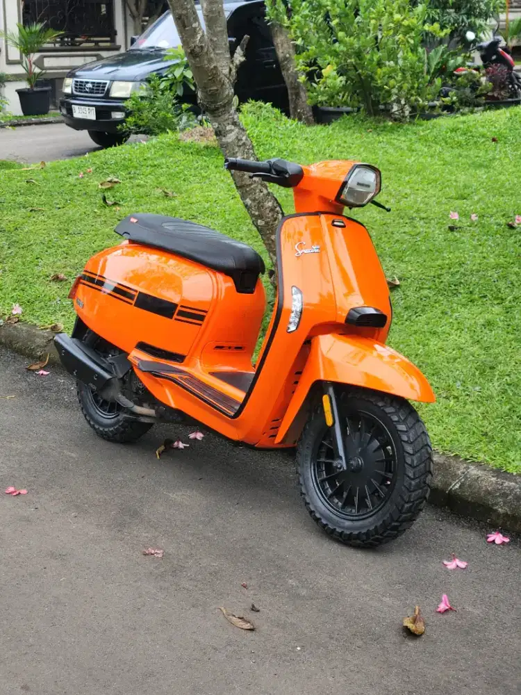 Lambretta V Special 125 Vespa