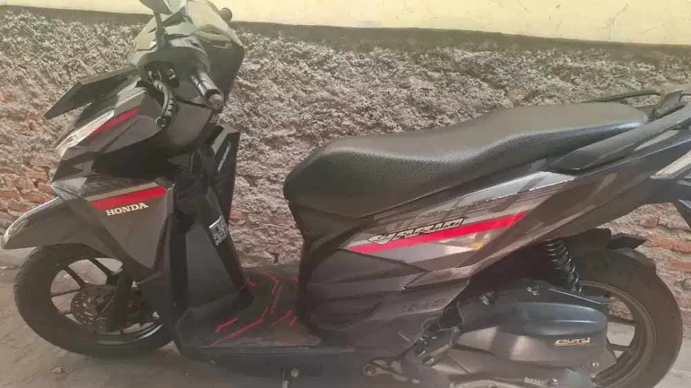Dijual motor vario led old 125 cc.