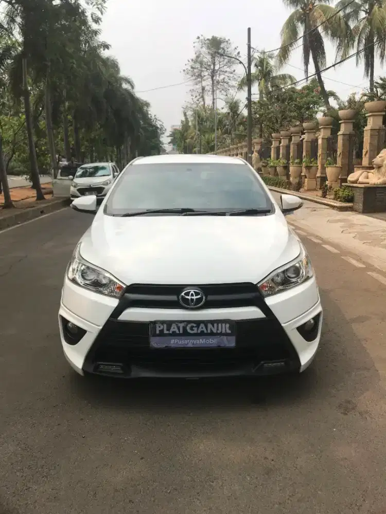 Yaris TRD Sportivo  1.5 Matic 2015 Terlaris Low Km Siap Bawa