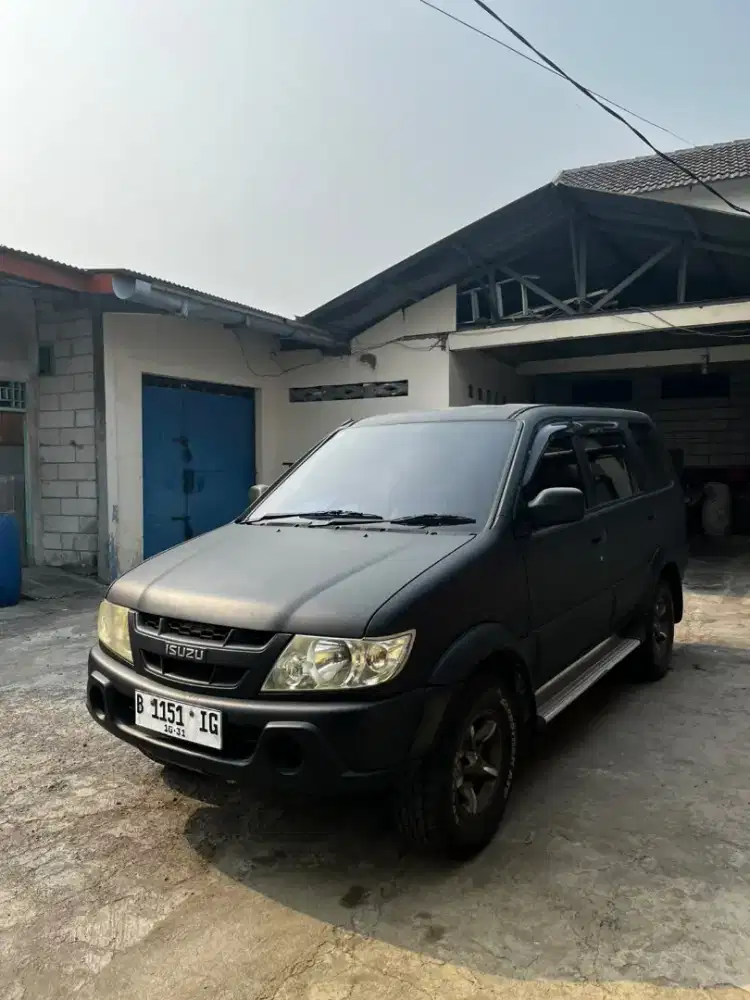 Dijual Mobil Bekas Panther
