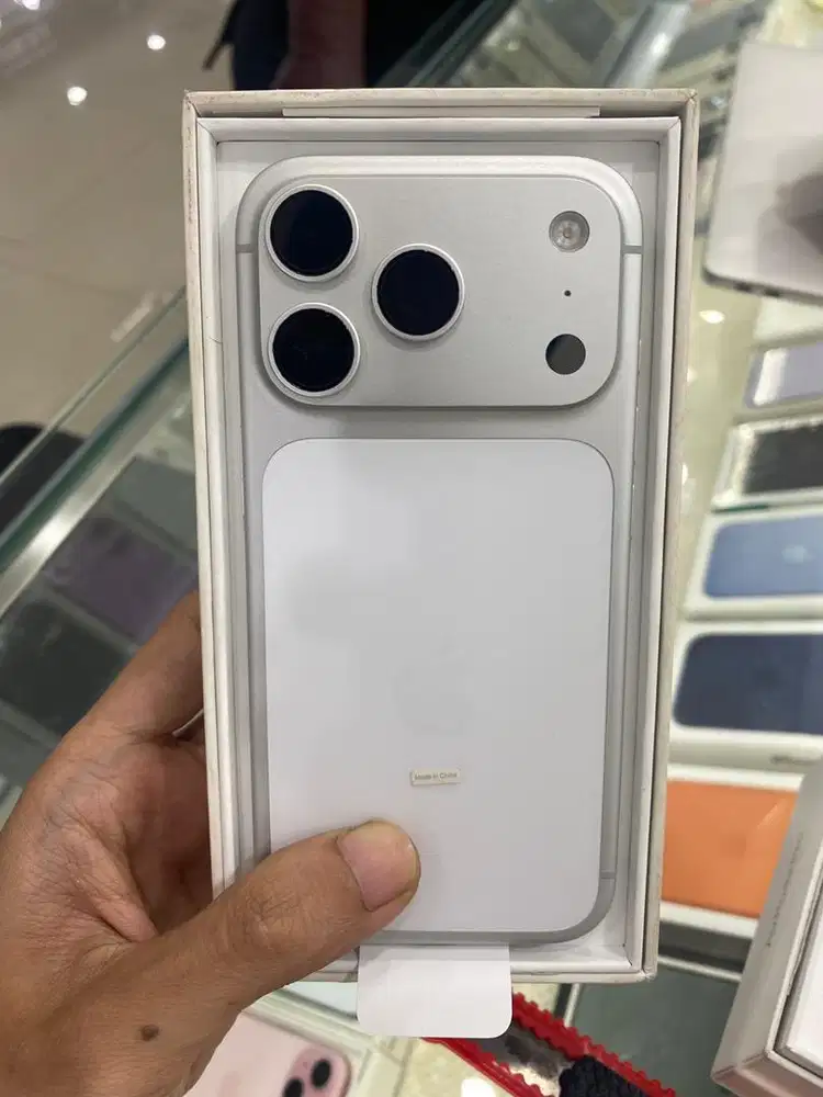 iphone 17 pro 256 ibox