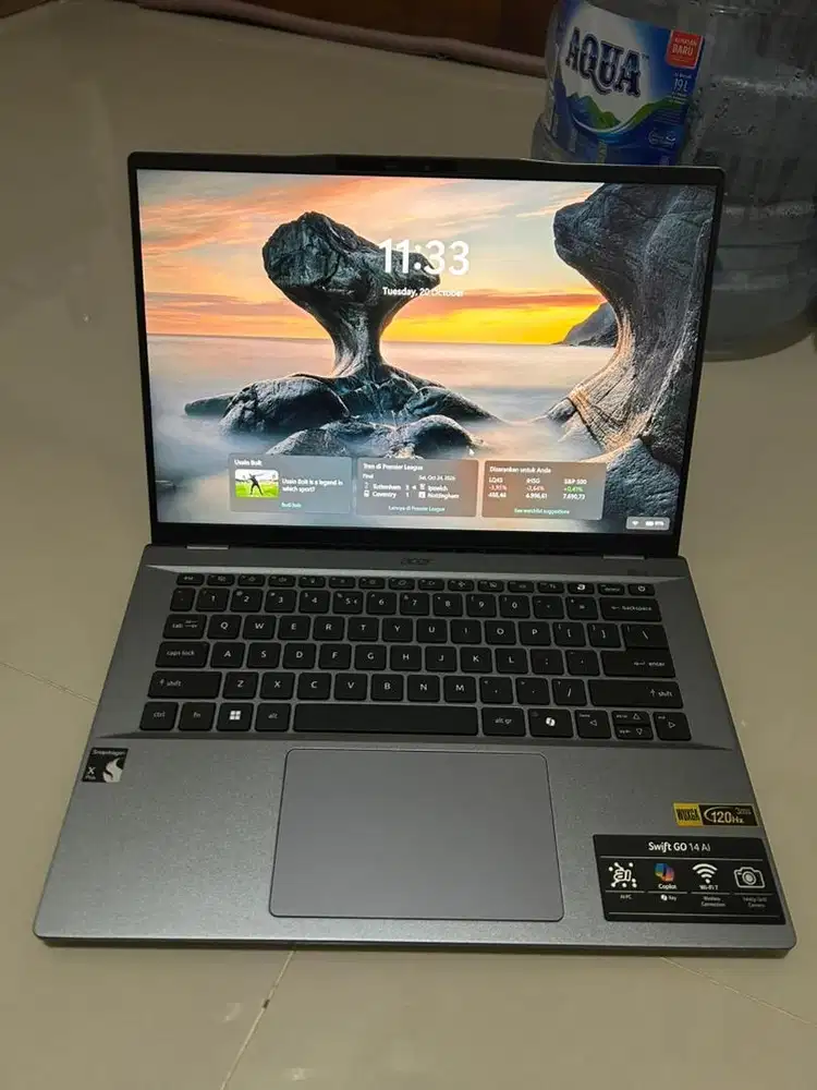 Laptop Acer Swift Go 14 Ai snapdragon X Plus 16/1TB laptop charger