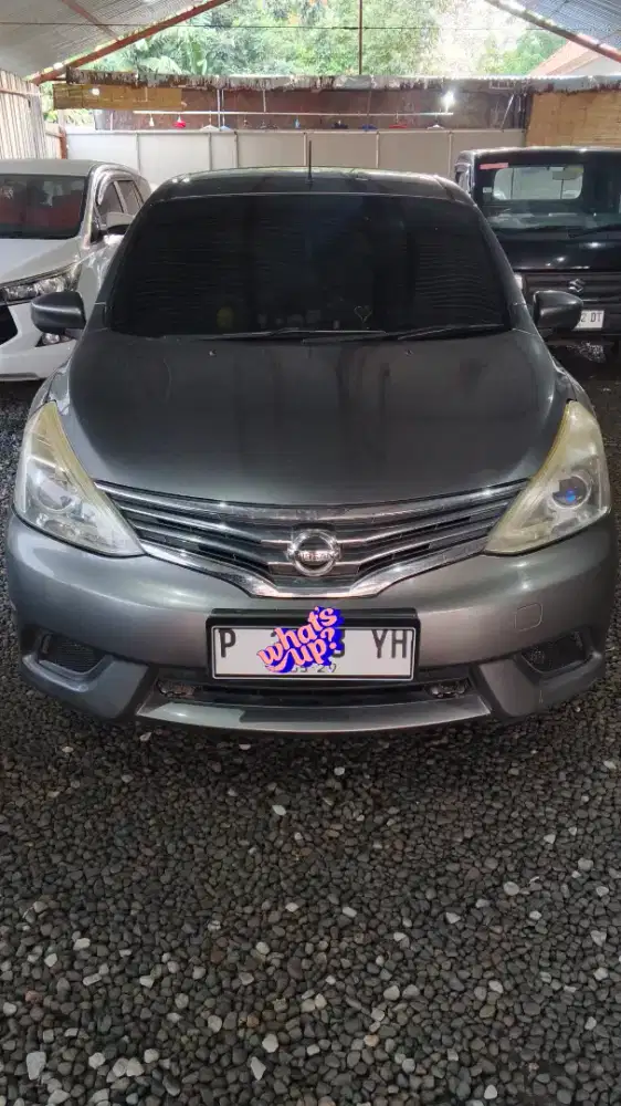 Nissan grand livina 2014 AT