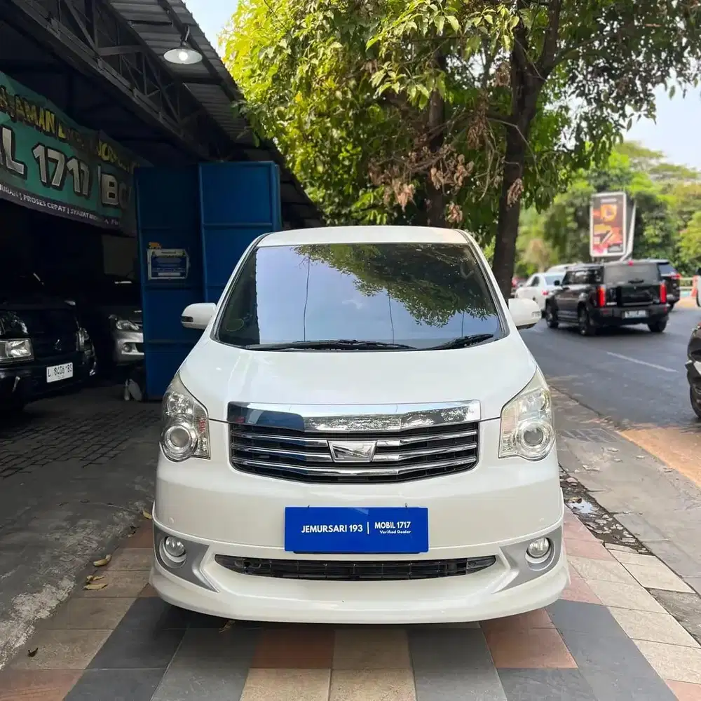 TOYOTA 2014 NAV-1 V 2.0 AT PUTIH
JL.RAYA JEMURSARI MOBIL 1717