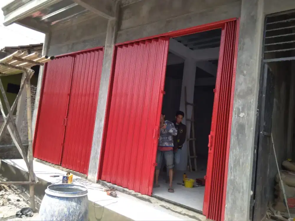 Rolling door folding gate galvanis toko