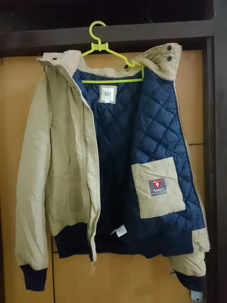 Jaket puffer GAP (jaket muncak)