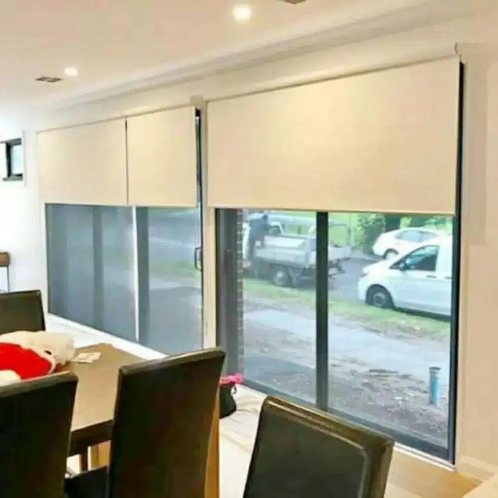 Roller blind custom | Wallpaper dinding | Gorden Vitrase