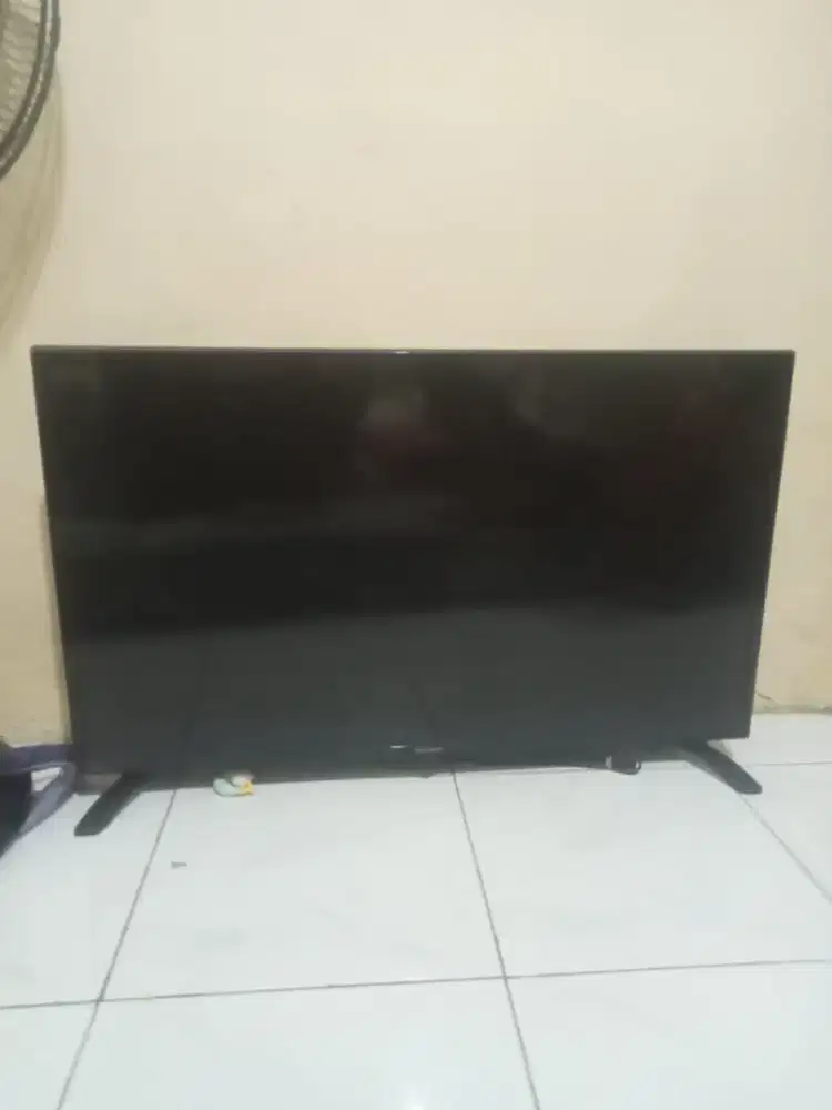 Tv Sharp 32 inch +Xiaomi stick