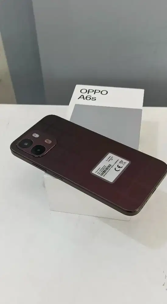 oppoA6S 8/256  ,fulset,seken seperti baru.no minus belum bongkar,NFC