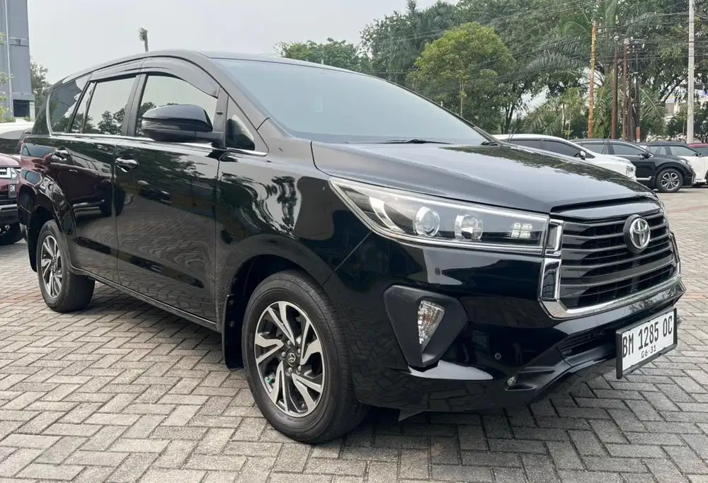 Innova Reborn 2.4 V Solar / Diesel Matic 2021