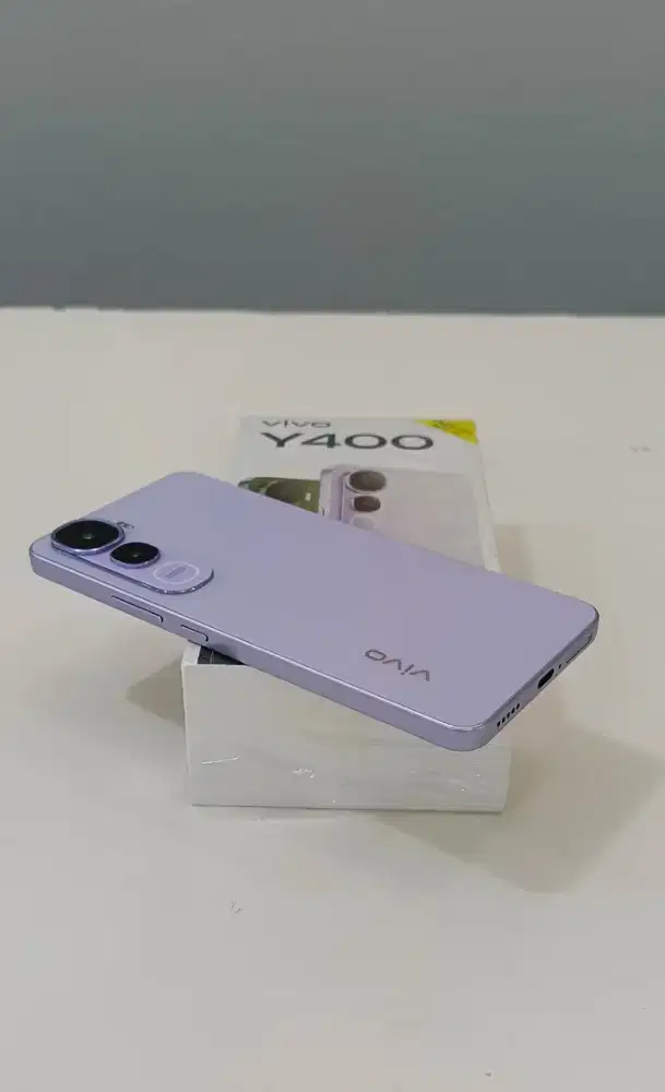 Vivo y400 8/256 ,fulset,seken seperti baru,belum bongkar,no minus,NFC