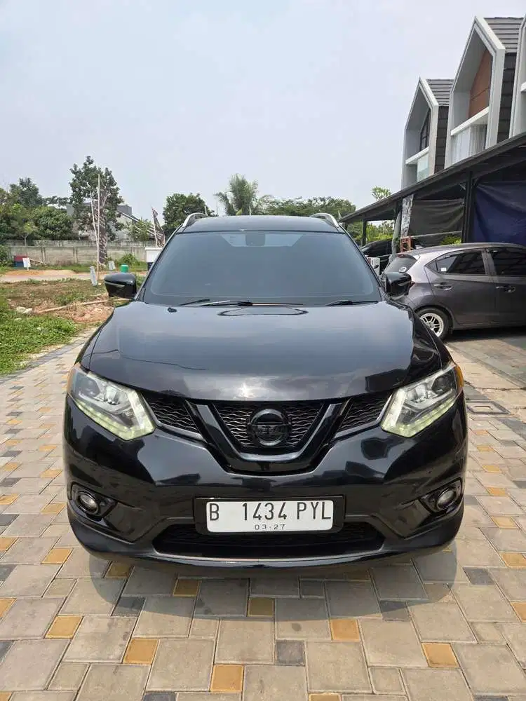 Nissan X-Trail 2015 Bensin