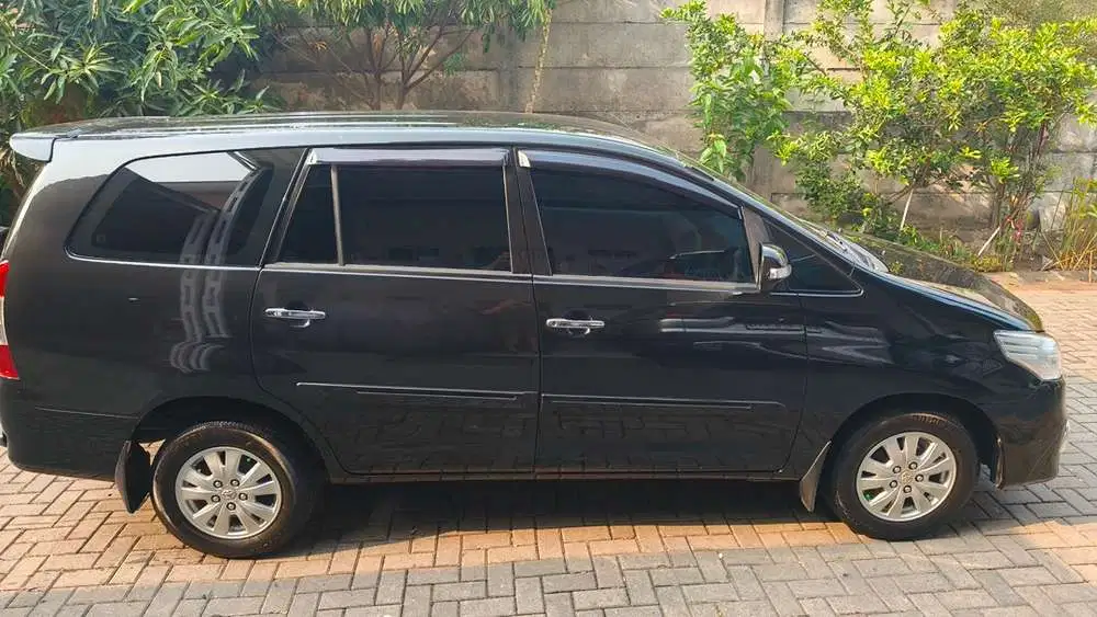 Toyota Kijang Innova 2014 Diesel