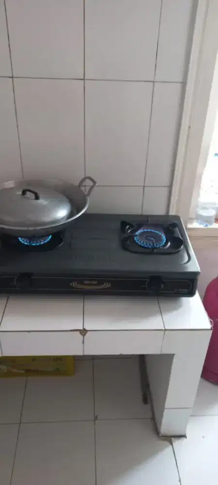 Kompor rinnai (RI-602 BGX)+selang dan radiator Quantom