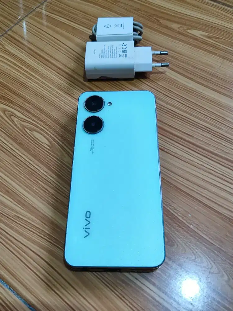 Vivo Y03t 4+4/64 Hp Casan Ori