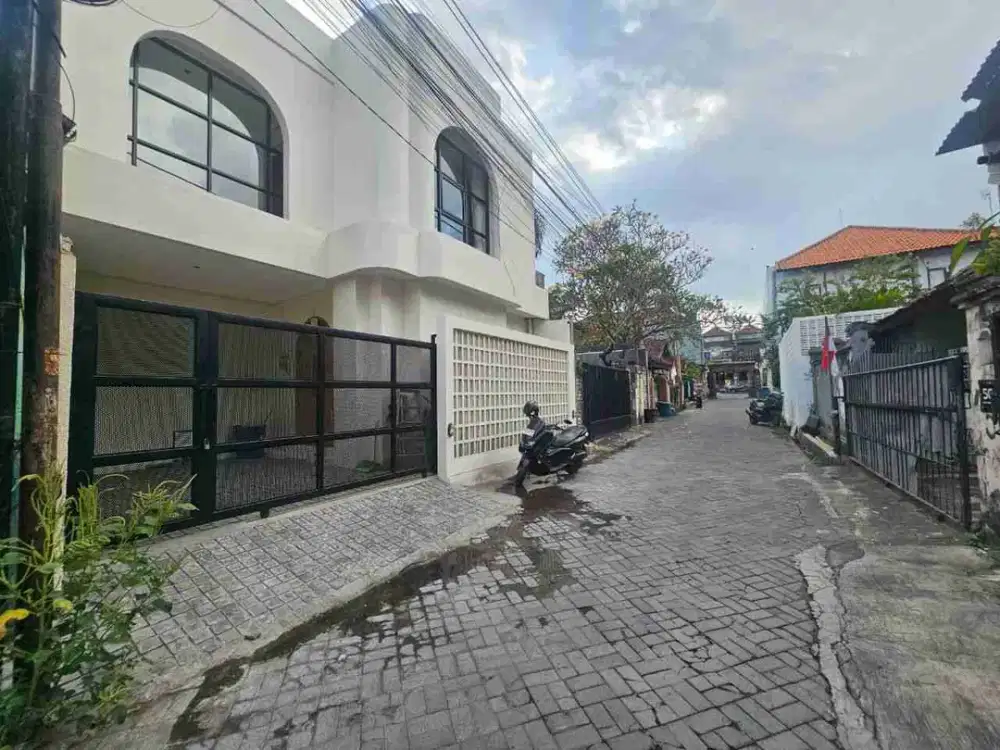 Villa Modern Mediteranian Semer Kerobokan Bali