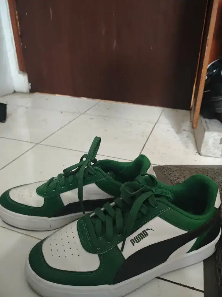FOR SALE-!! PUMA Caven Mix Vine-Black