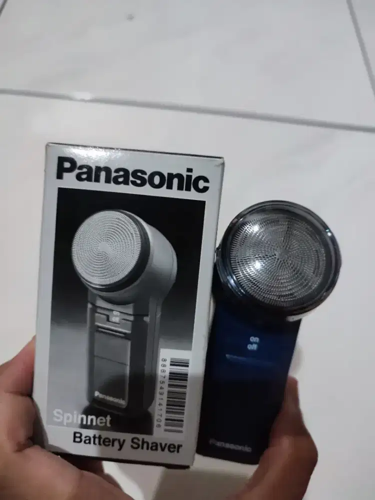 Alat cukur elektrik panasonic