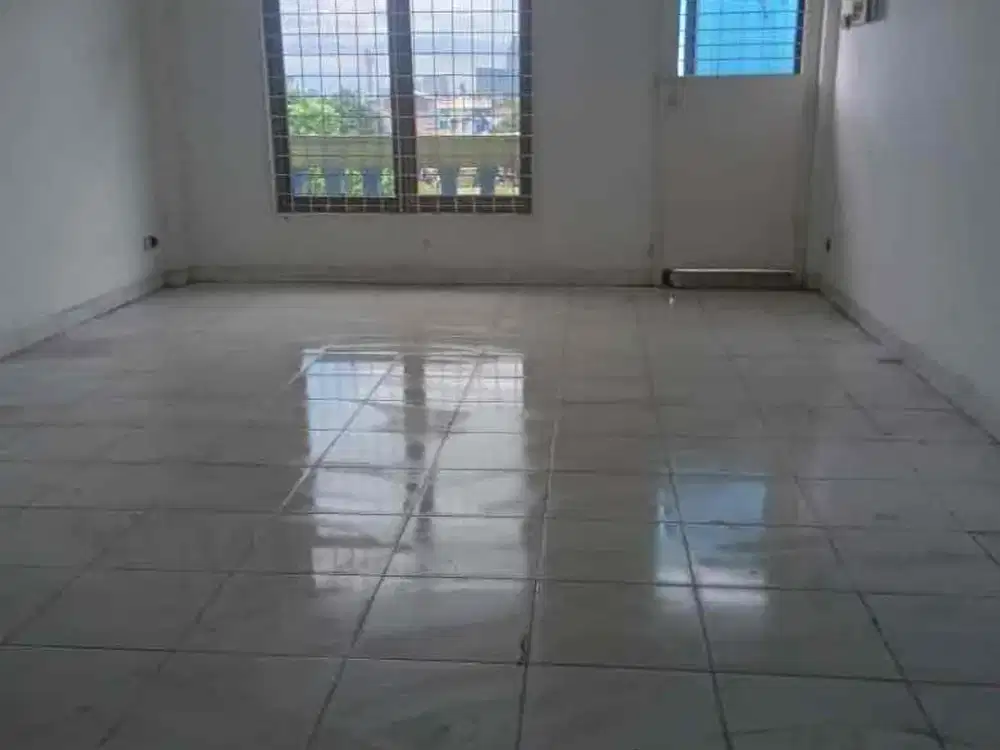 Disewakan ruko cocok untuk kantor & online shop di tebet jakarta selatan