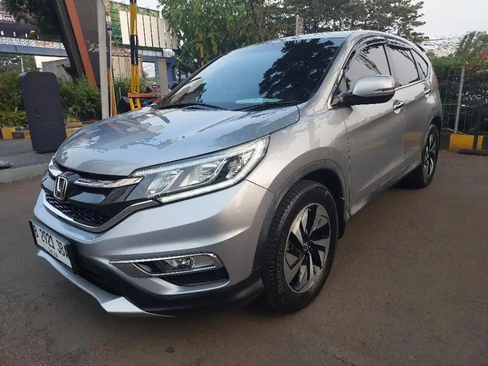 LOW DP Honda CR-V 2.4 RM3 Bensin-AT 2016 JBA
