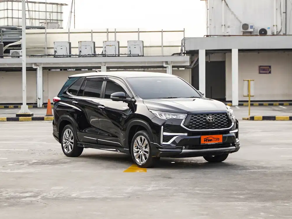 Innova Zenix Q Hybrid Tss Modelista 2024