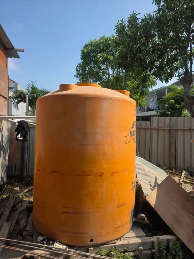 Tandon Toren Bekas Proyek 5300L Maestro Tebal