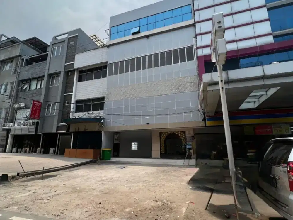 Dijual Ruko Mangga Besar Lokasi strategis,Cocok untuk klinik kecantikan,Resto,dll