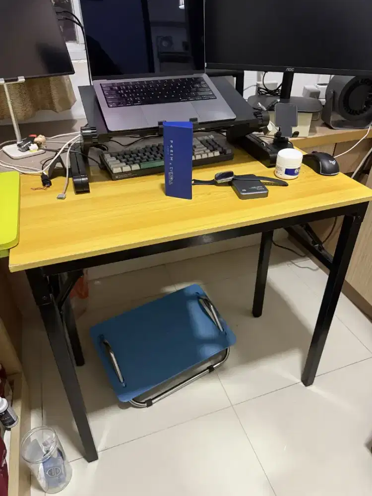 Meja Lipat Besar