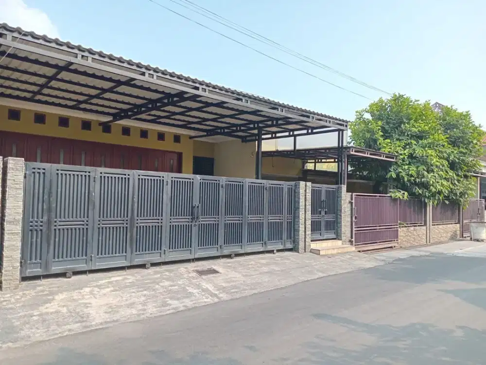 Dijual Rumah Luas 500 m2 SHM Lokasi Strategis Jatimekar Jatiasih Kota Bekasi