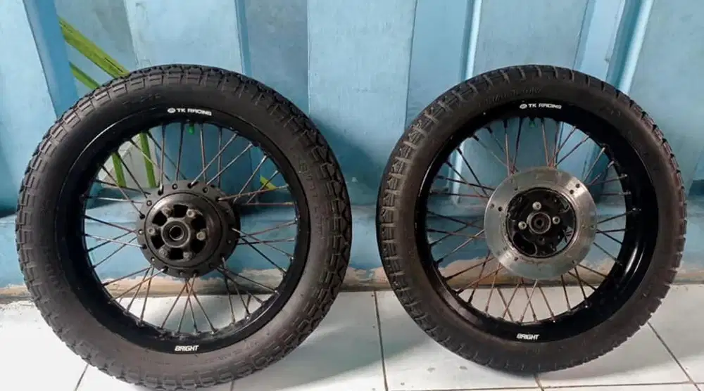 VELG TK RACING BRIGHT JAPAN 17x20 | SWALLOW RANGER 208 17x350